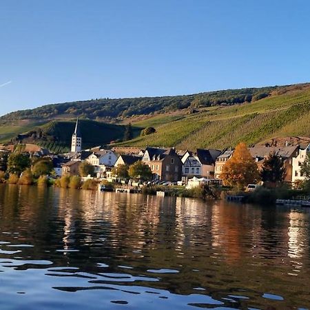Apartment In Spay Smile Zell-Merl Mosel Eksteriør billede