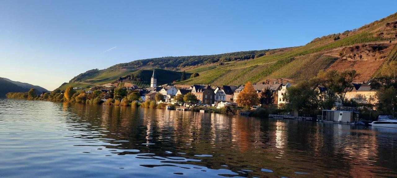 Apartment In Spay Smile Zell-Merl Mosel Eksteriør billede
