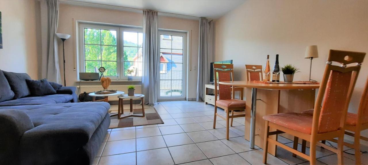 Apartment In Spay Smile Zell-Merl Mosel Eksteriør billede